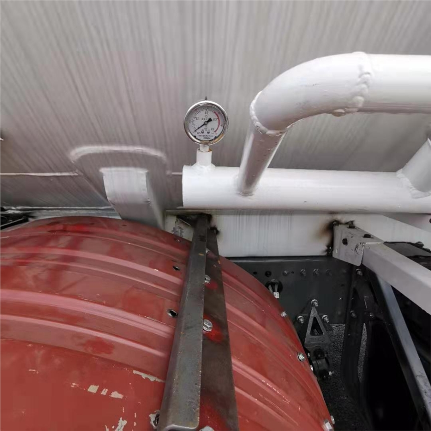 水泥搅拌车具体参数 粉粒物料车价格